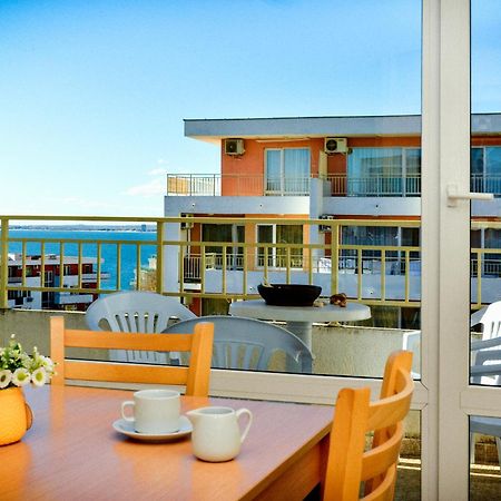 Crown And Imperial Apartments Sveti Vlas Eksteriør billede
